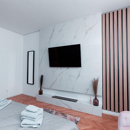 Petit Luxe Apartment Wiedeń Zewnętrze zdjęcie