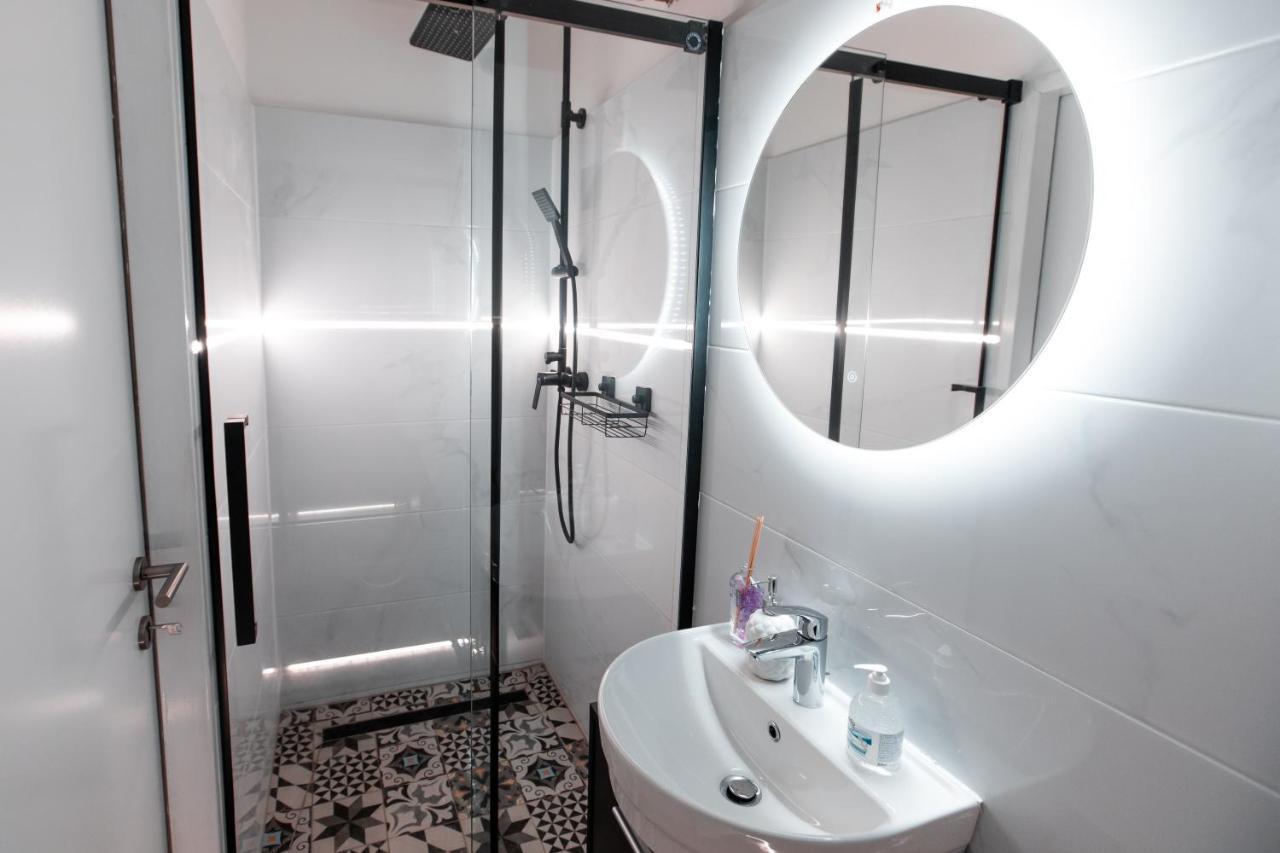 Petit Luxe Apartment Wiedeń Zewnętrze zdjęcie